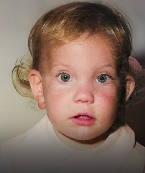 Little Girl Was Abandoned By Dad Who Said She Was ‘Dead’ To Him Now