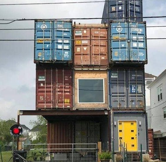 Man Uses 11 Shipping Containers To Build His 2,500 Square Foot Dream ...